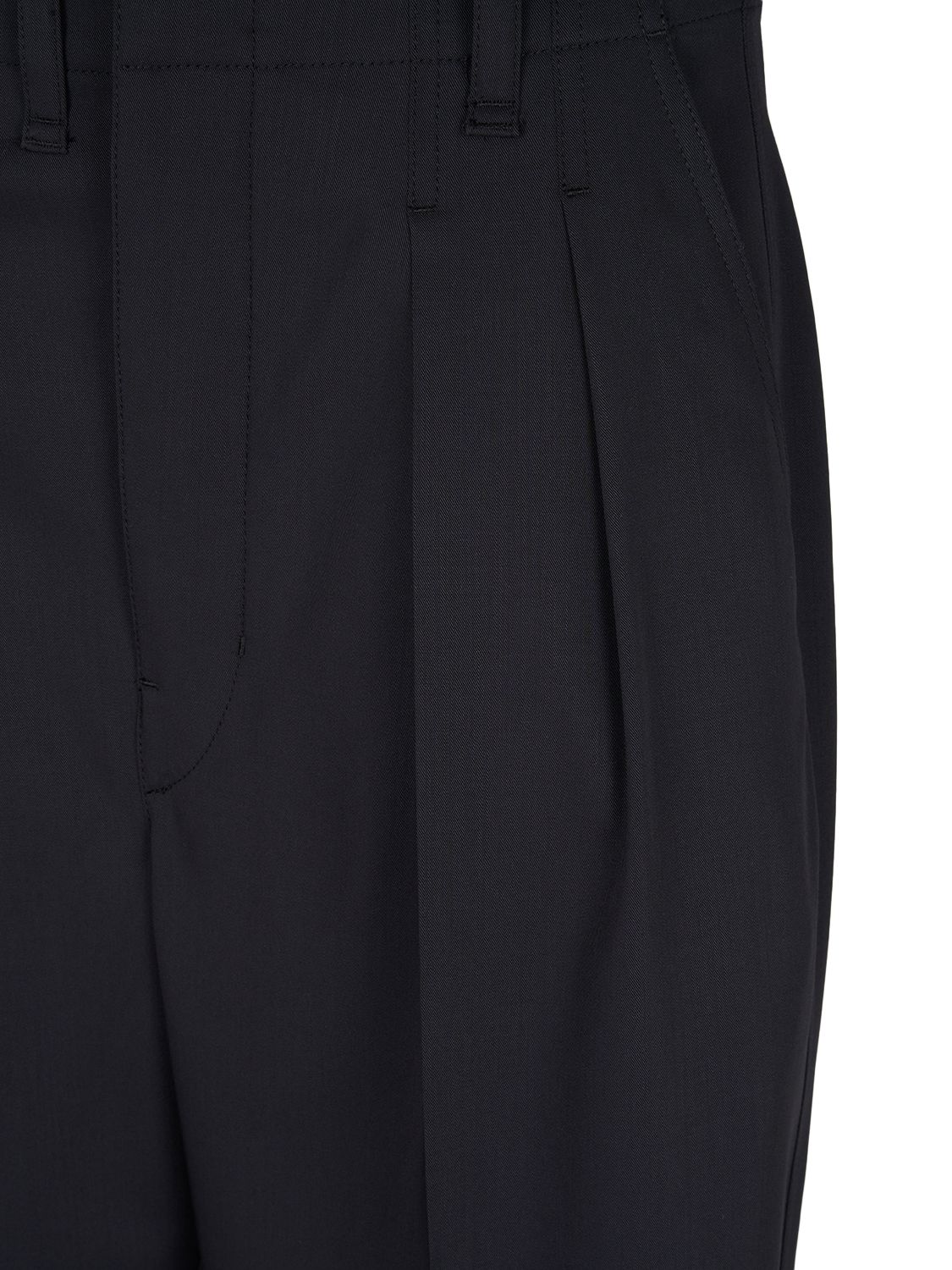 Shop Lemaire Tailored Pleated Wool Pants In Jet Black