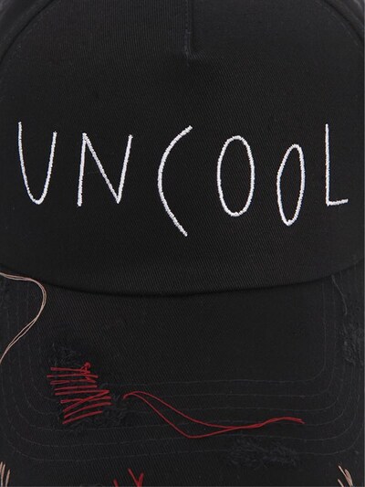 "UNCOOL"破洞棒球帽展示图