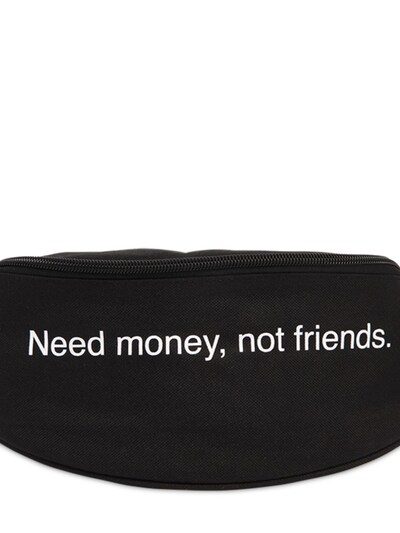 “NEED MONEY, NOT FRIENDS”腰包展示图