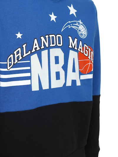 “NBA THROWBACK”混棉连帽卫衣展示图