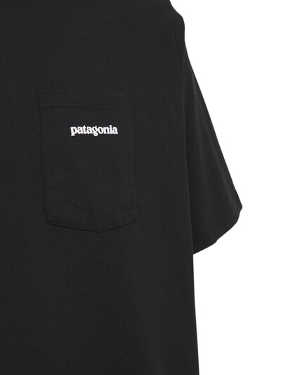 “P-6 LOGO POCKET RESPONSIBILI-TEE”T恤展示图