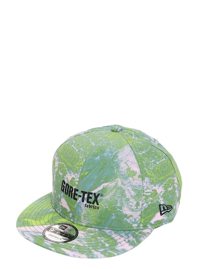 “GORE-TEX 9FIFTY”彩色棒球帽展示图