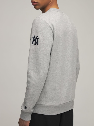 “MLB X NEW ERA NY YANKEES”卫衣展示图