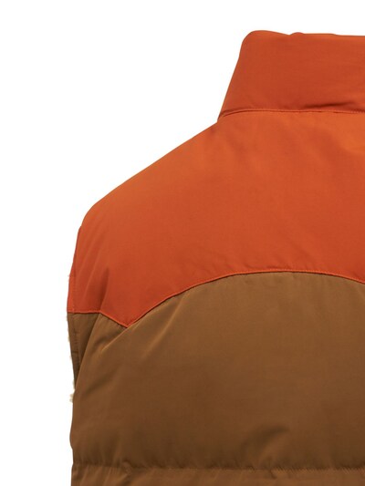 “M'S REVERSIBLE BIVY”羽绒马甲展示图