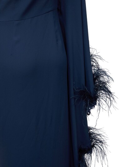 羽毛装饰平纹针织单肩连衣裙展示图