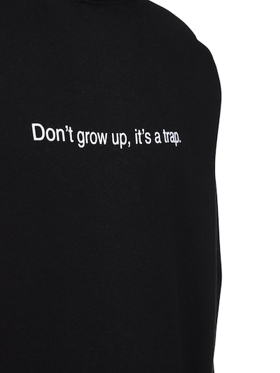 “DON'T GROW UP”连帽卫衣展示图