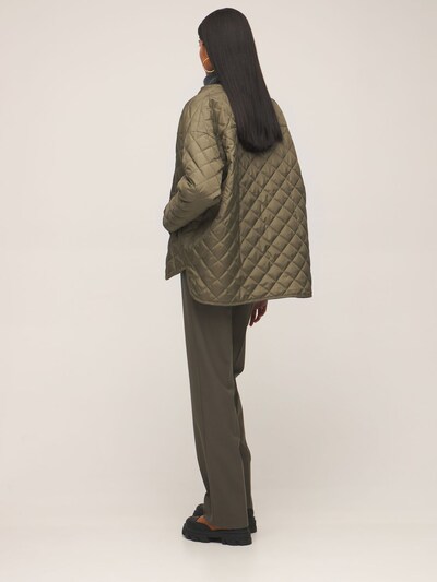 “BRAGA”绗缝再生尼龙夹克展示图