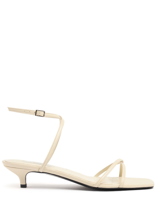 サンダル・ミュール Toteme 35mm Leather crossover sandals 35mm leather crossover sandals - Toteme - Women | Luisaviaroma
